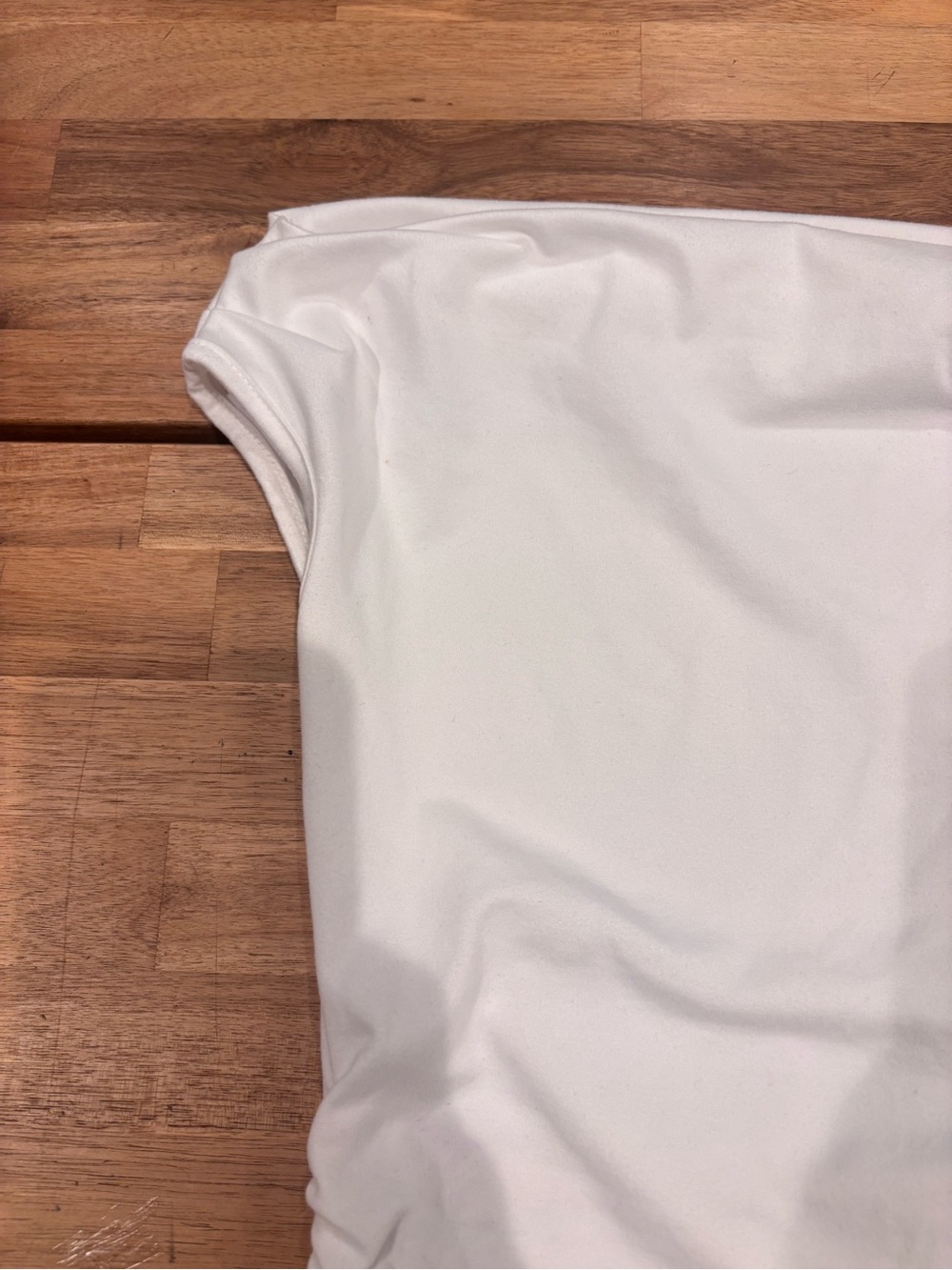 SHEIN White Crop Top SZ XS with ruched sides.
